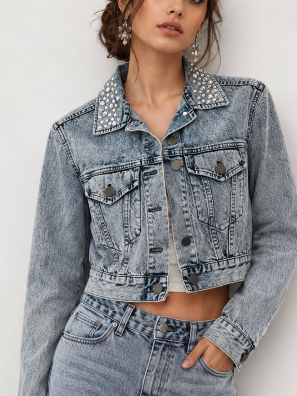 Alice + Olivia Acid Wash Studded Collar Denim Jacket Cropped XS Petite